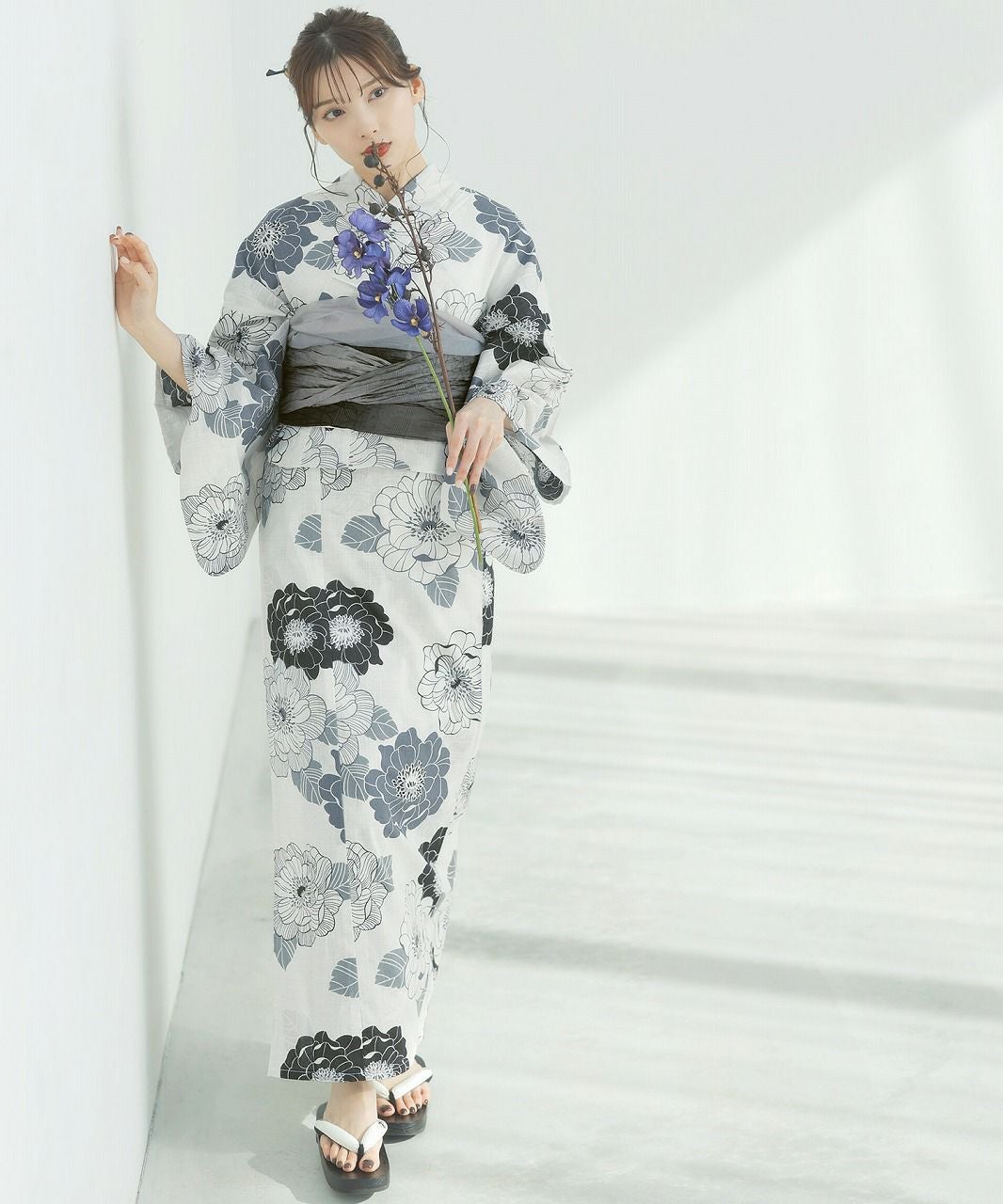 如月の椿（墨色） | Dita（ディータ）オフィシャルストア