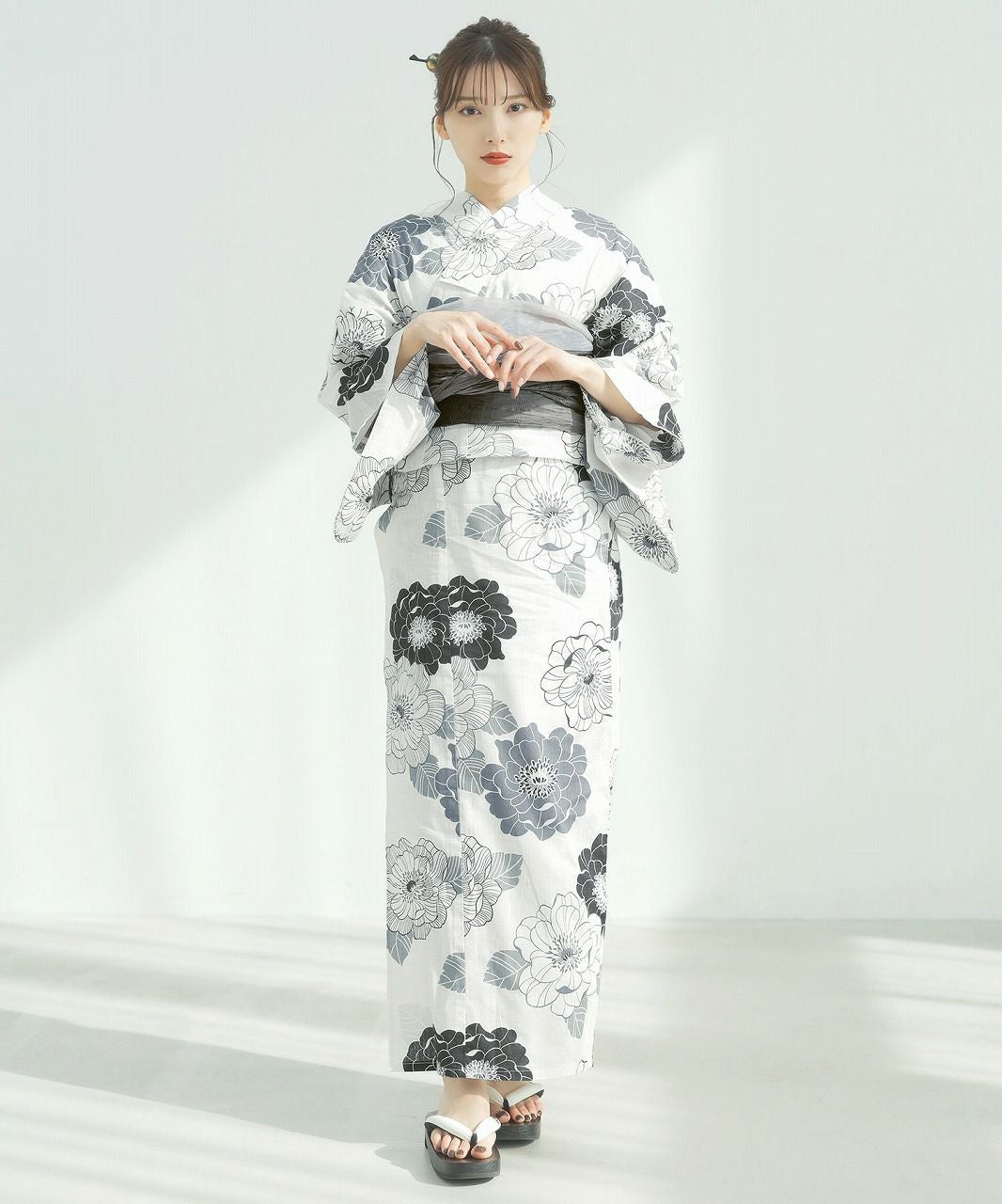 Dita 如月の椿（墨色） 如月の椿（墨色） | Dita（ディータ）オフィシャルストア