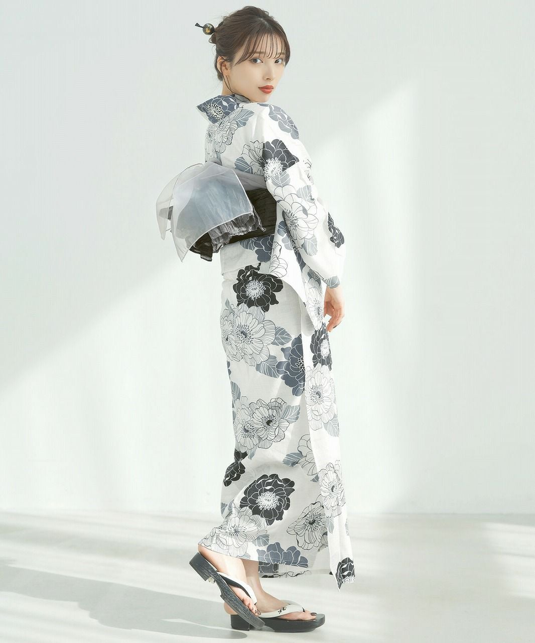 如月の椿（墨色） | Dita（ディータ）オフィシャルストア
