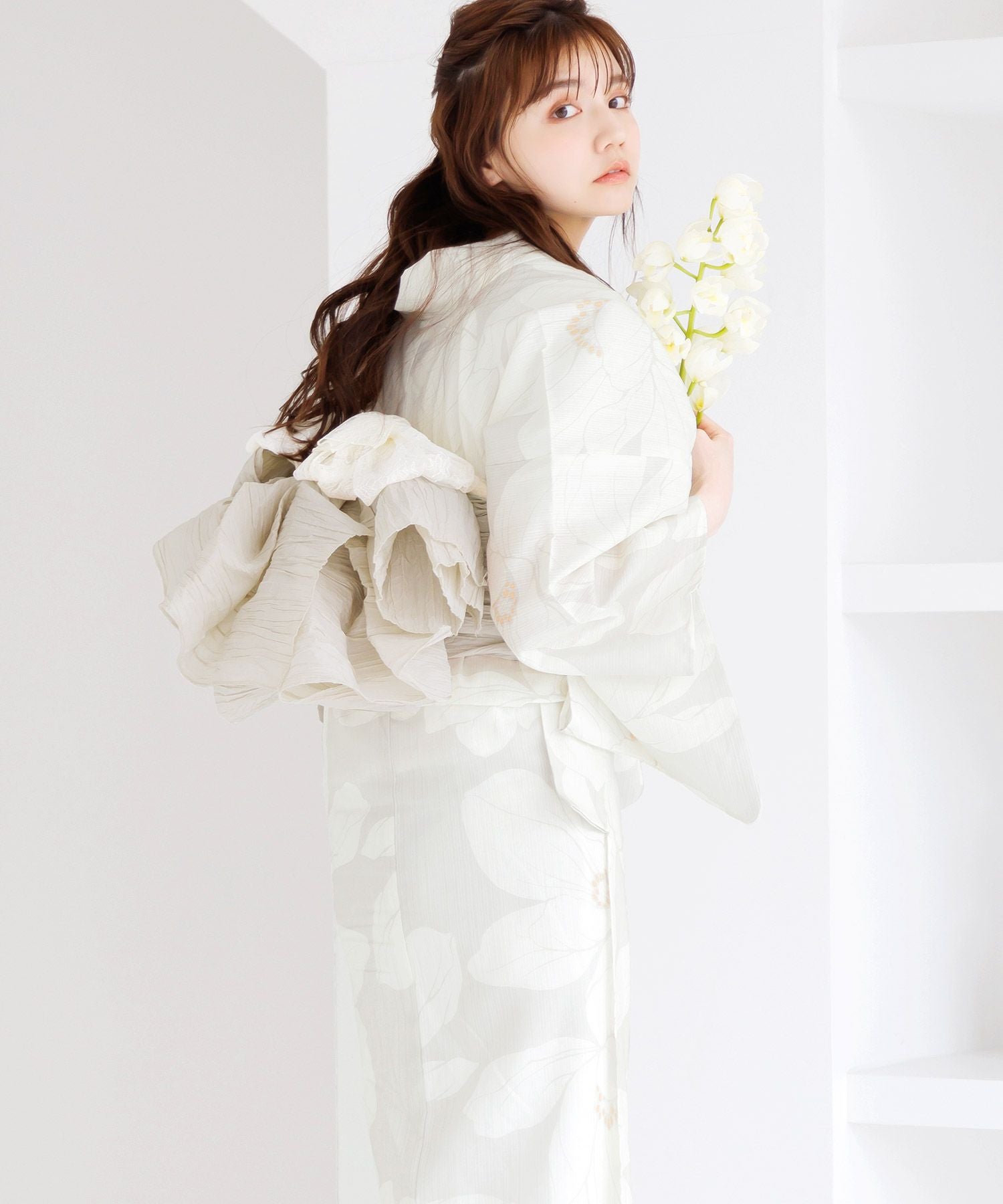 ECRU Lily | Dita（ディータ）オフィシャルストア