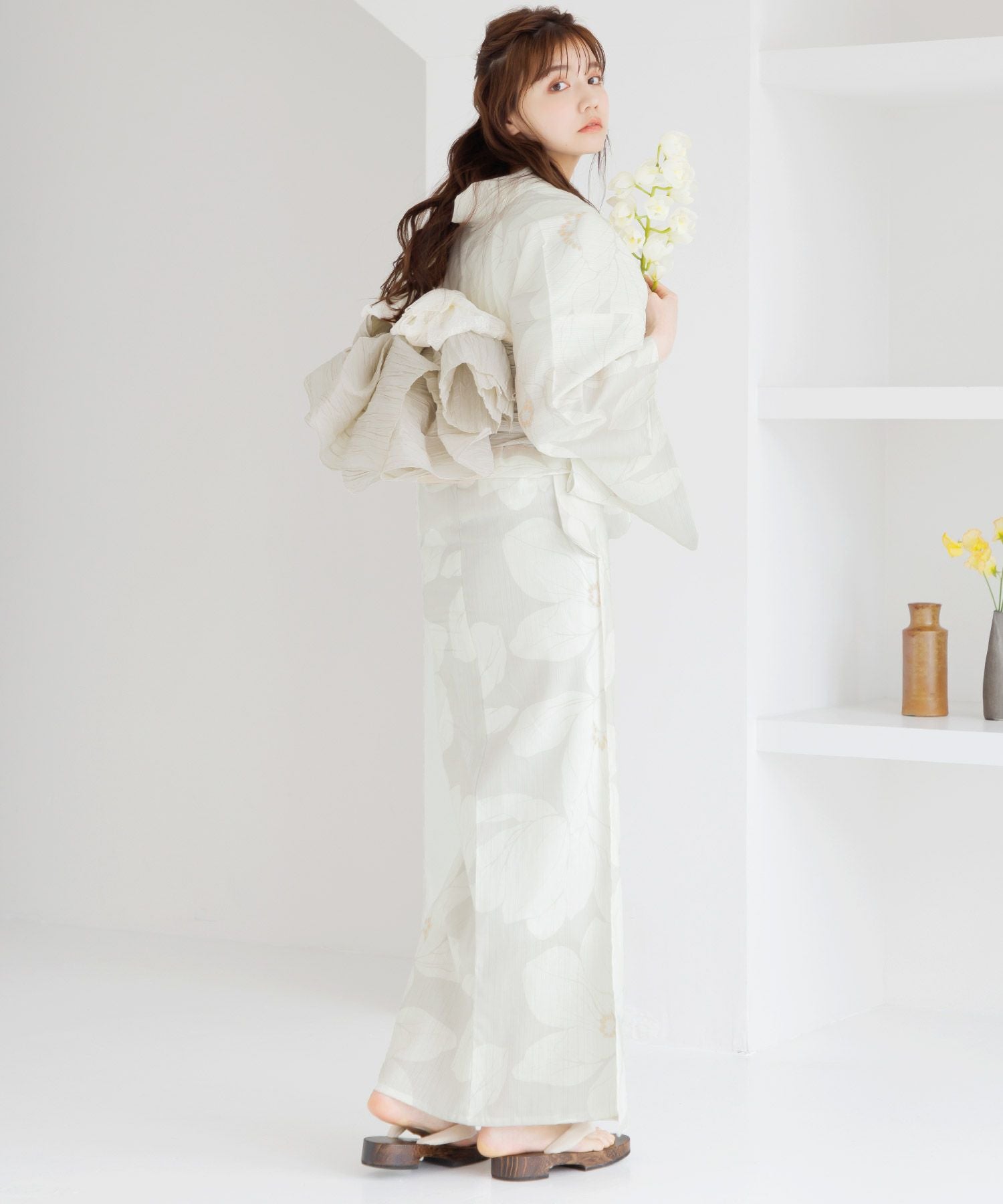 ECRU Lily | Dita（ディータ）オフィシャルストア