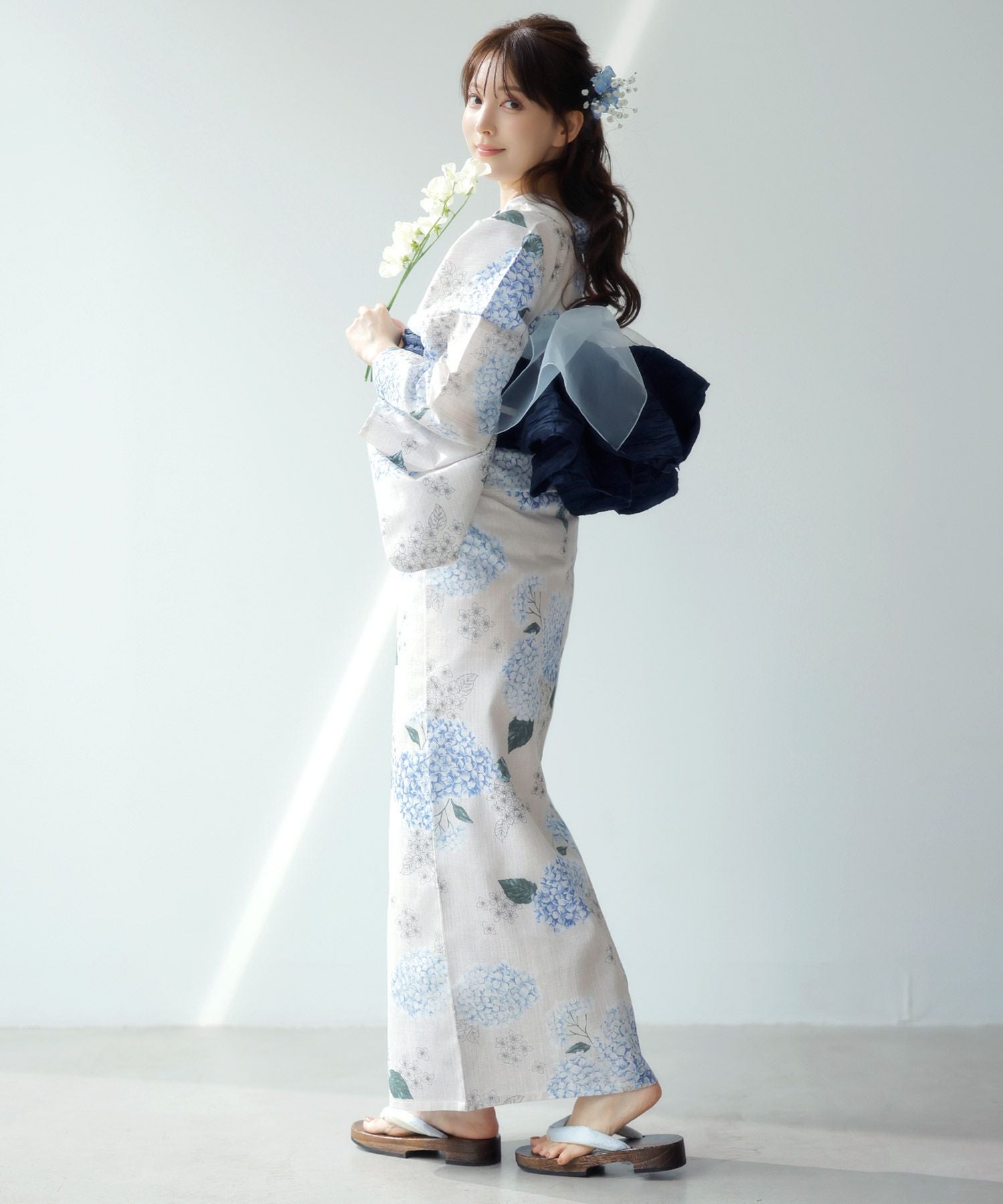 夕涼みの八仙花 | Dita（ディータ）オフィシャルストア