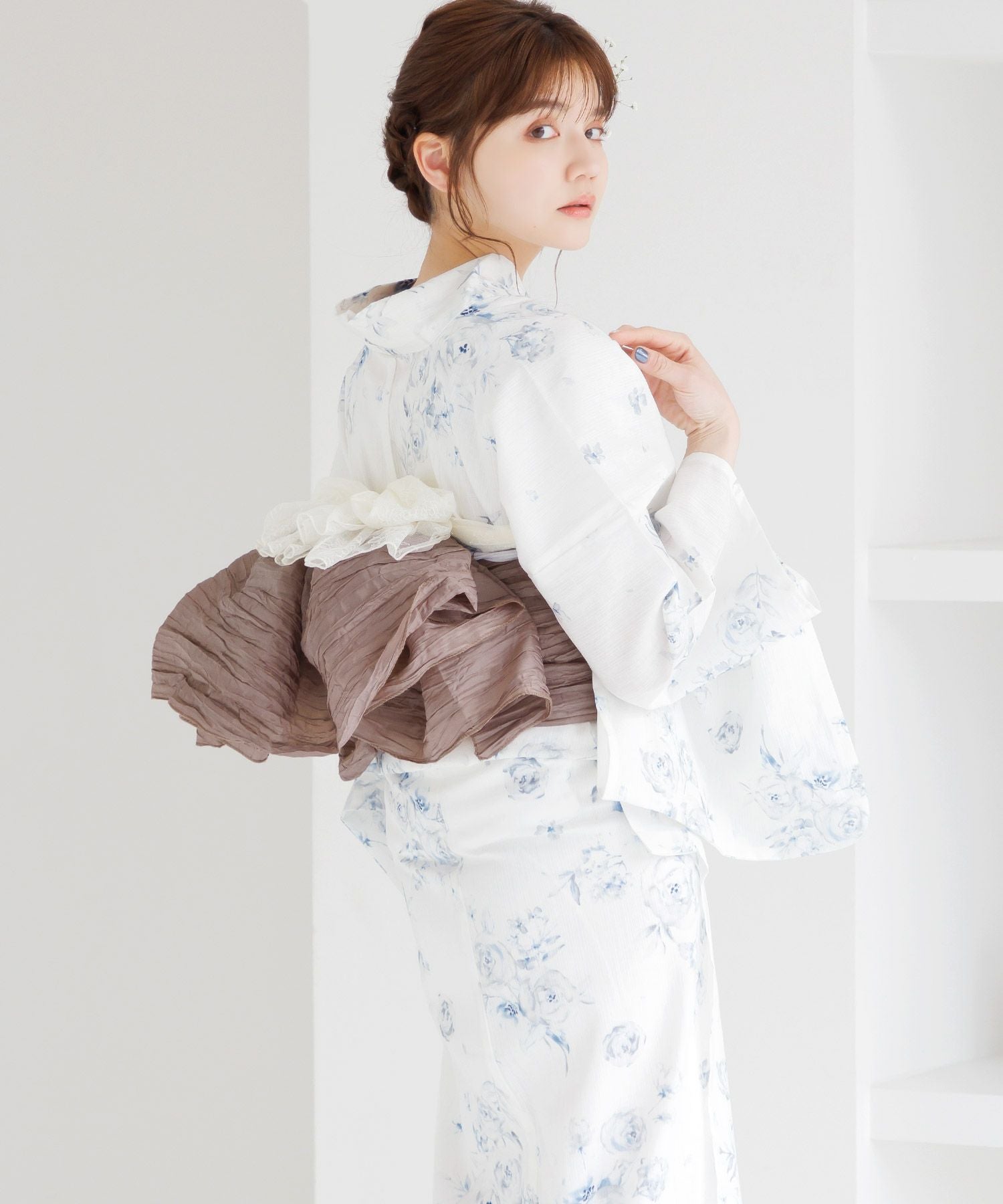 浴衣・帯セット Dita洋花の花重ね 淡い かわいい 白ベース 洋花の咲きちらし | Dita（ディータ）オフィシャルストア