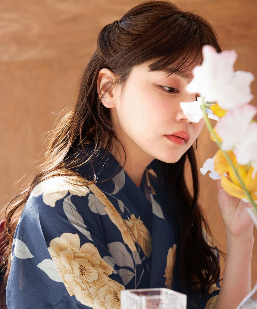洋花の薔薇重ね | Dita（ディータ）オフィシャルストア