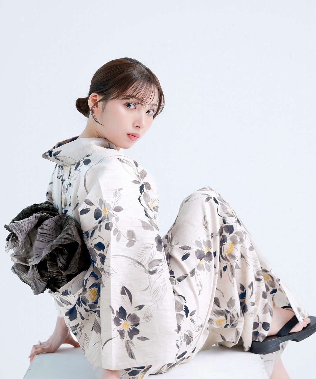 泡沫の花しらべ(墨) | Dita（ディータ）オフィシャルストア