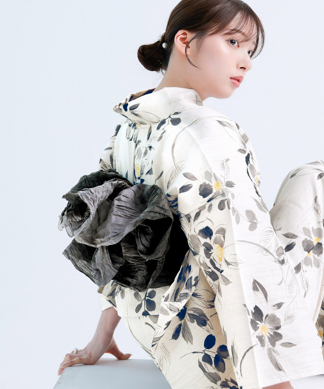 泡沫の花しらべ(墨) | Dita（ディータ）オフィシャルストア