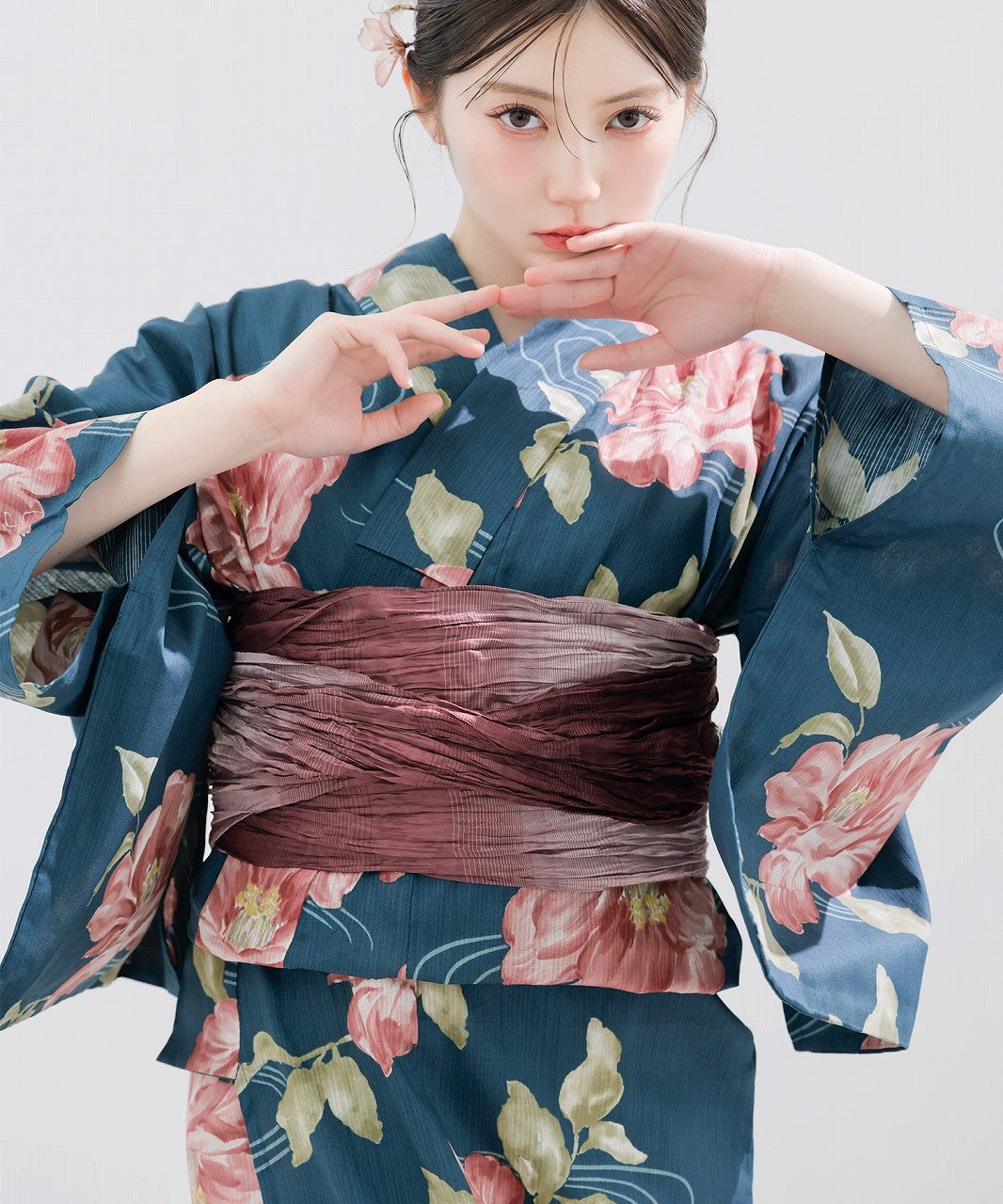 大正椿流れ(紺青) | Dita（ディータ）オフィシャルストア