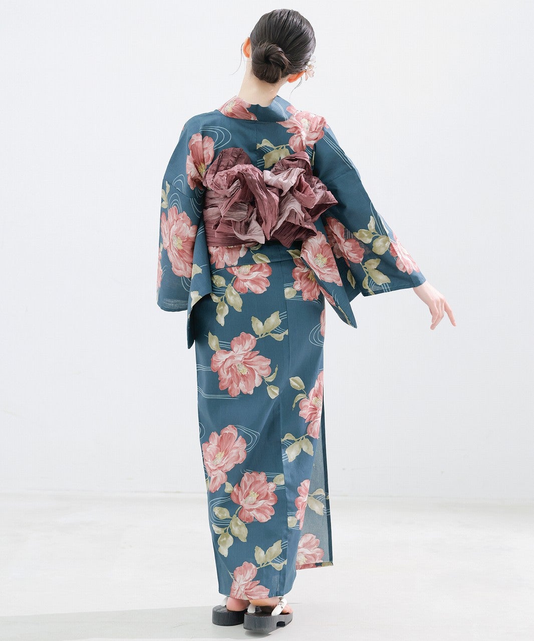 大正椿流れ(紺青) | Dita（ディータ）オフィシャルストア