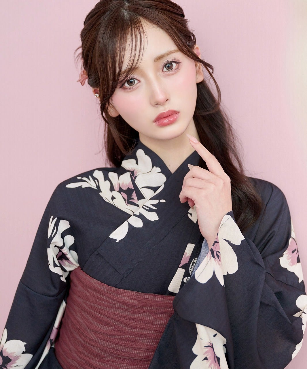 先行予約/5月中旬より順次発送予定】夏色の向日葵しらべ(墨色) | Dita